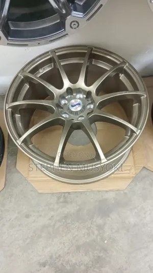 Universal Size 17inch Semi Offset Wheels
