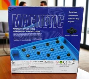 Magnetic Chess Game - thumbnail 2