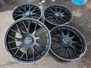 Mercedes Benz Amg Size 18/19inch Rims