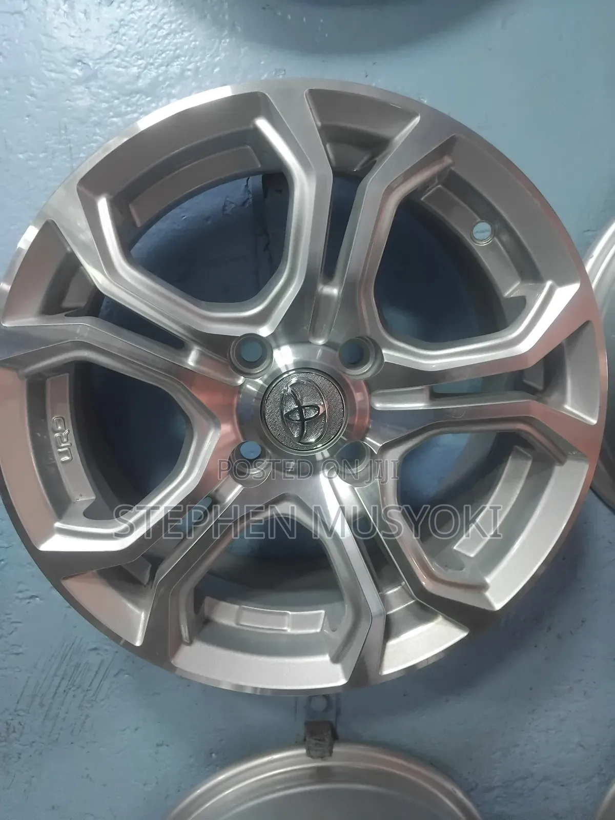 Toyota Sport Rims Size 14inches