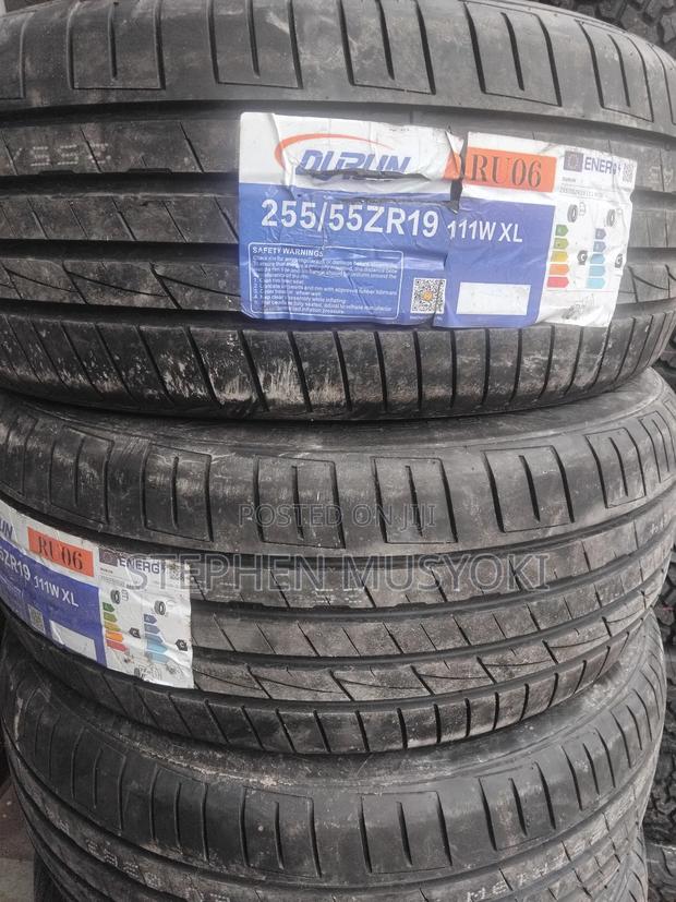 255/55r19 Durun Tyre