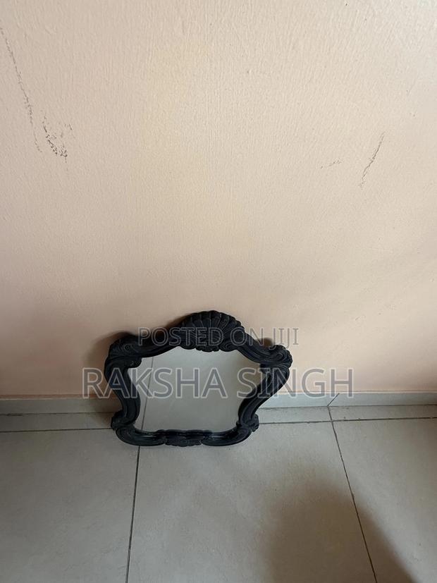 Mirror In Antique Frame - main view