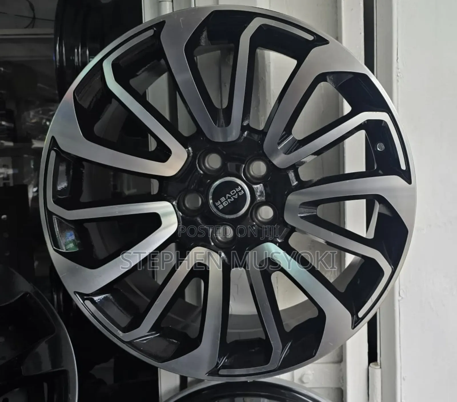 Landrover Discovery 3/4 Size 20inch Rims