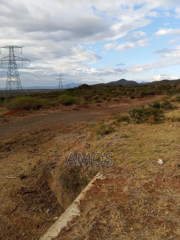 6acres Touching Ngong to Suswa Tarmac Near Giceru Shopping Center. - thumbnail 3