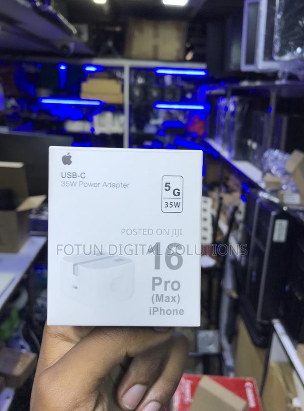 Premium 35w Fast Charging Bundle - For iPhone 16 Pro Max