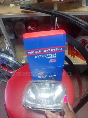 Sealed Beam Universal in Assorted Bulb 12 V