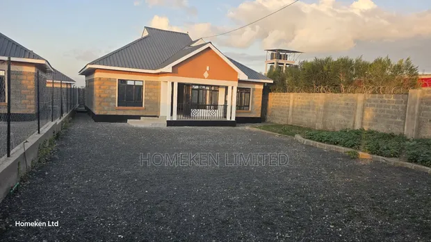 3bdrm Bungalow in Kitengela for sale