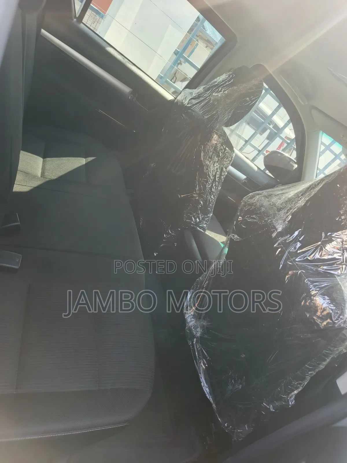 Toyota Hilux Revo Double Cab Deisel 2.8 AWD 2019 Silver
