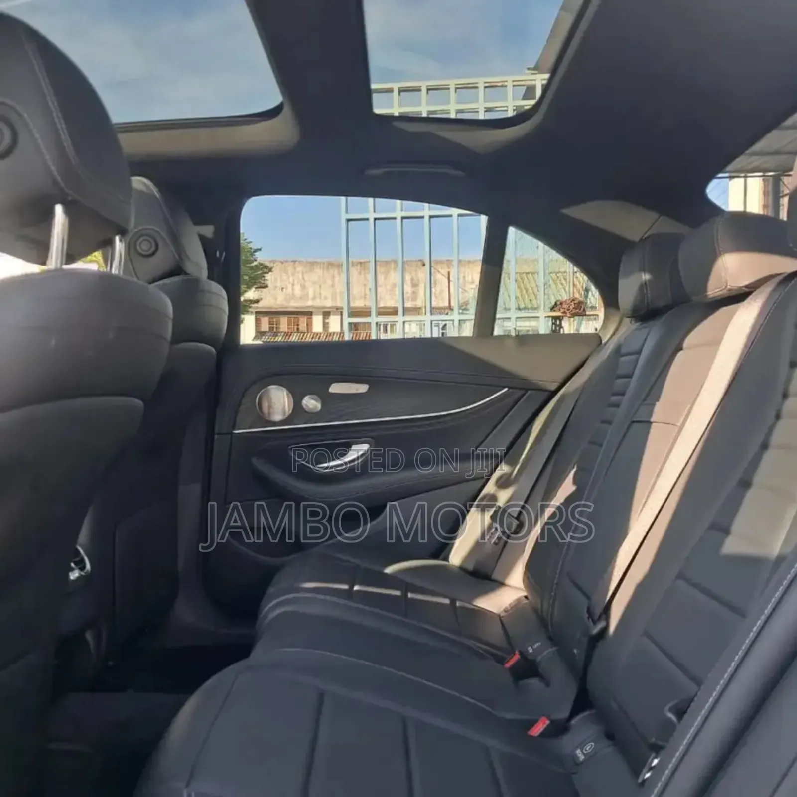 Mercedes-Benz E300 2019 White