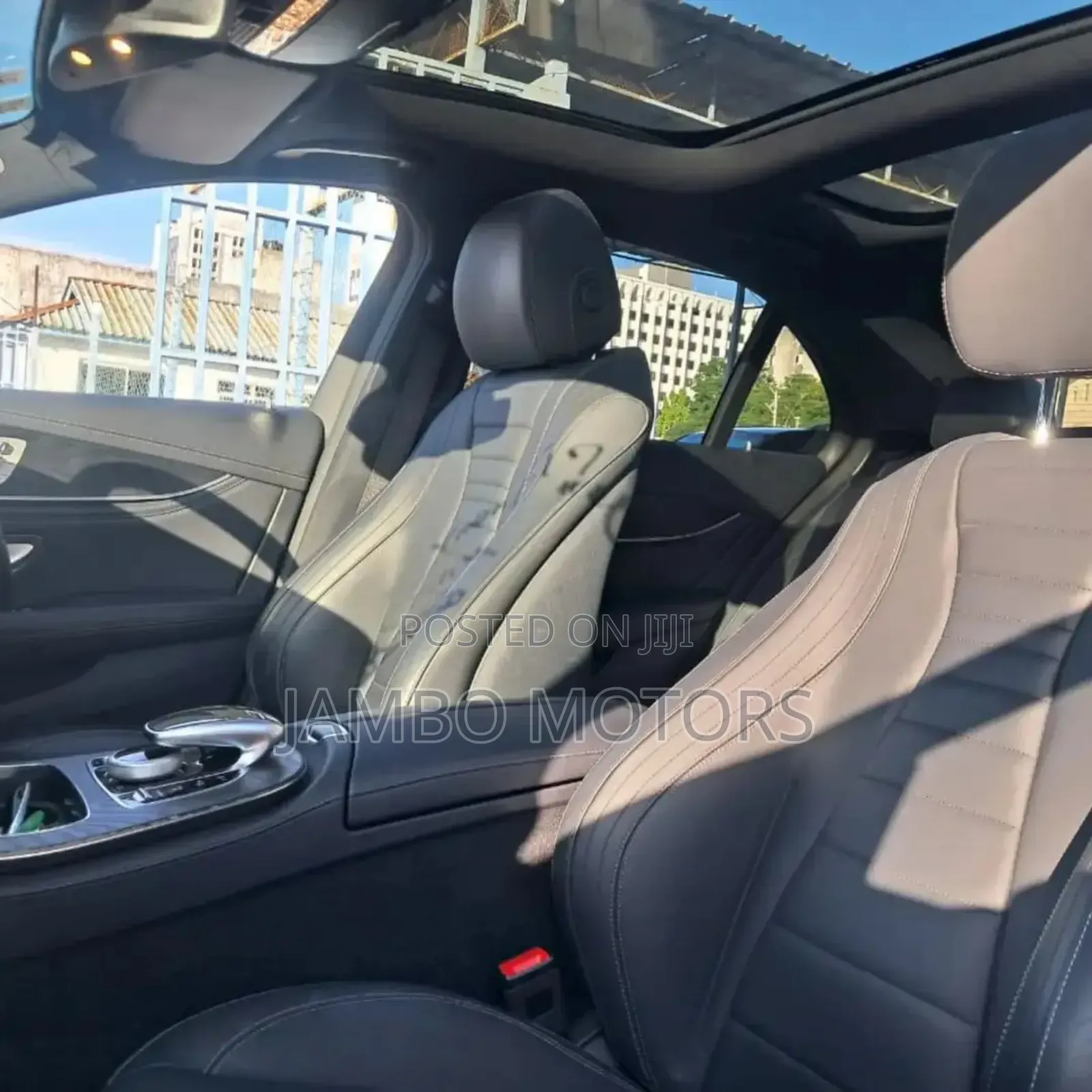 Mercedes-Benz E300 2019 White