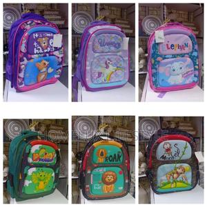 Unique Children's Cartoon-Themed School Backpacks G5tf