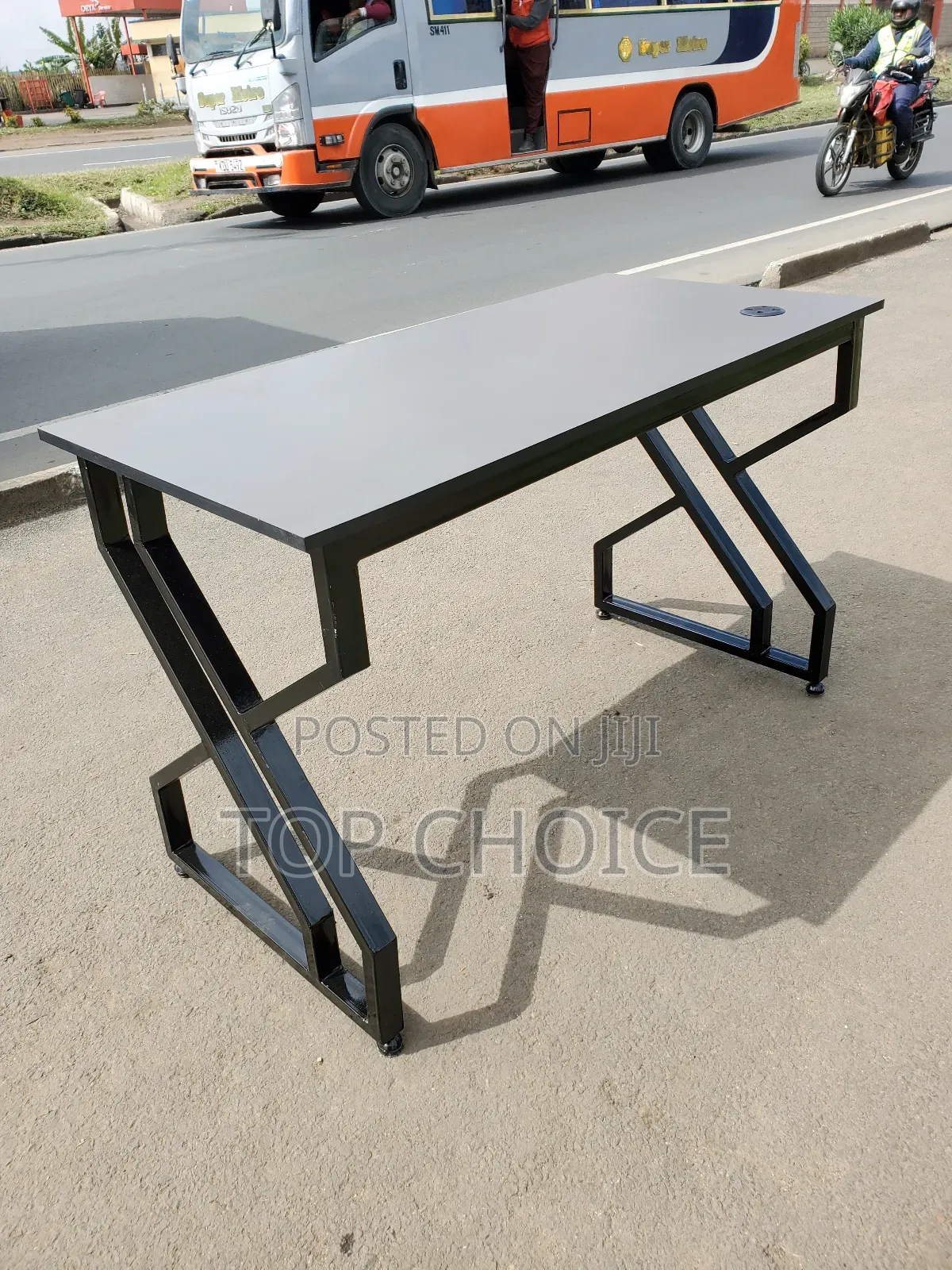 Metal Stands Home/Office Table