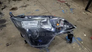 Toyota Spade Headlights