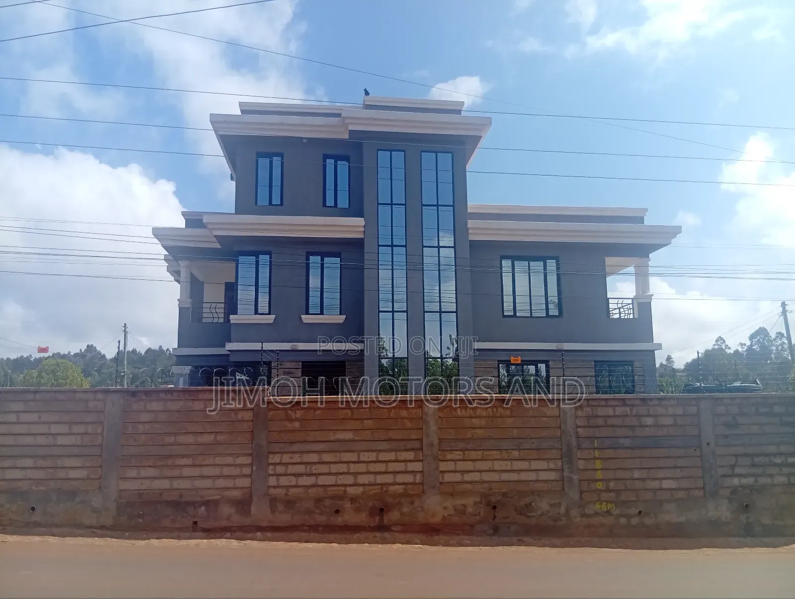 Furnished 5bdrm Maisonette in Parklands/Highridge for sale