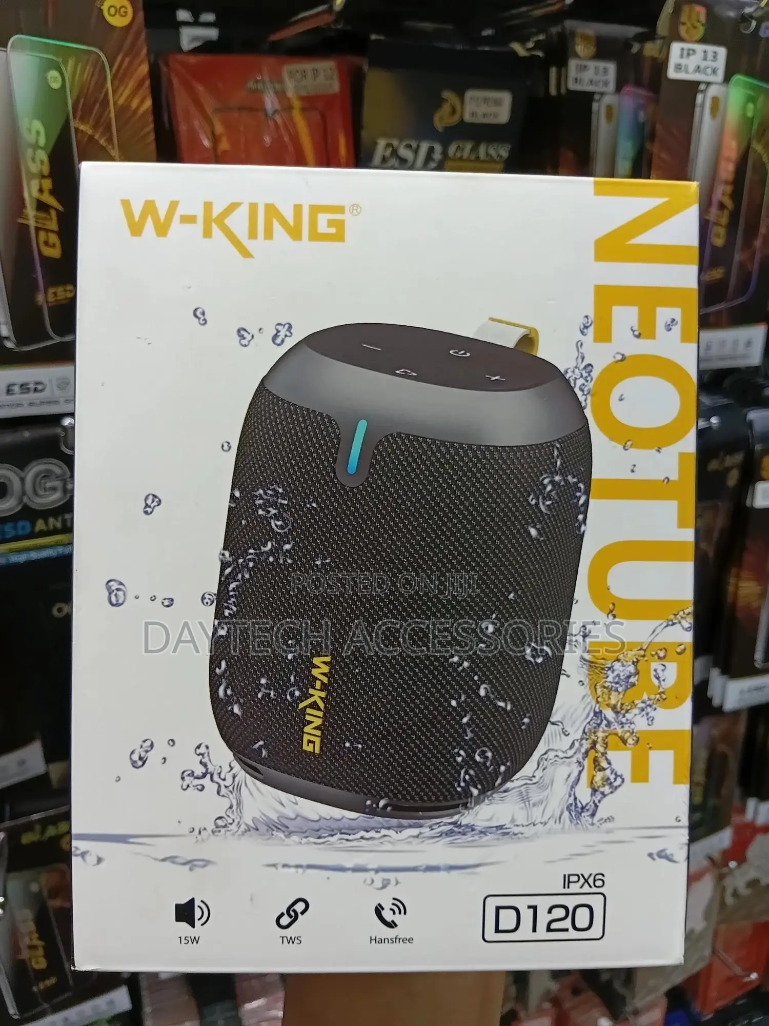 Wking D120 Neo Cube Mini Speaker.