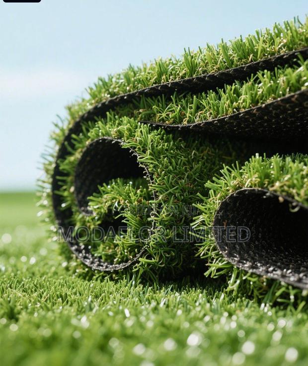Heavy Duty Artificial Grass Carpet for Outdoors
