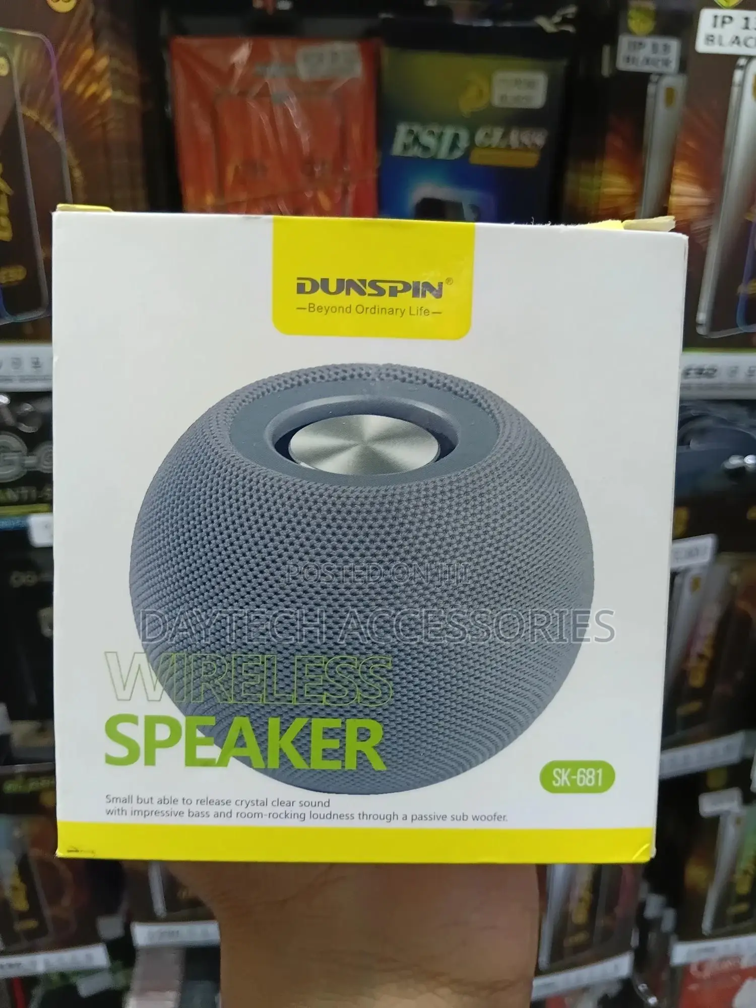 This Is a Dunspin Sk-681 Wireless Speaker.