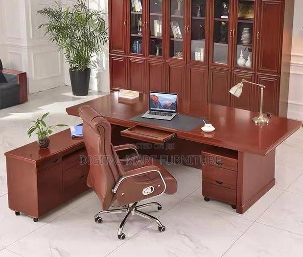 1600mm Mahogany Vintage Desk - thumbnail 11