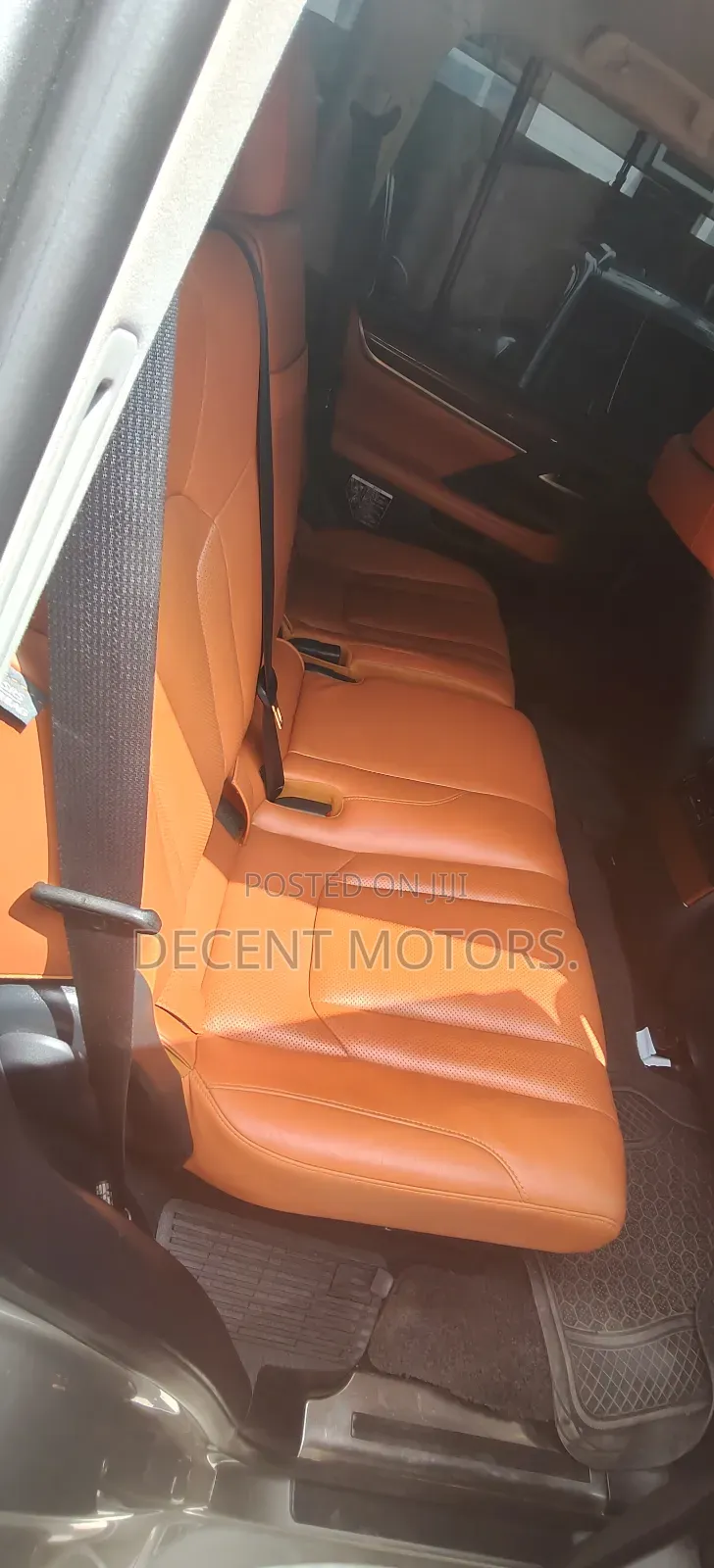 Lexus LX 570 (5 seats) AWD 2017 White