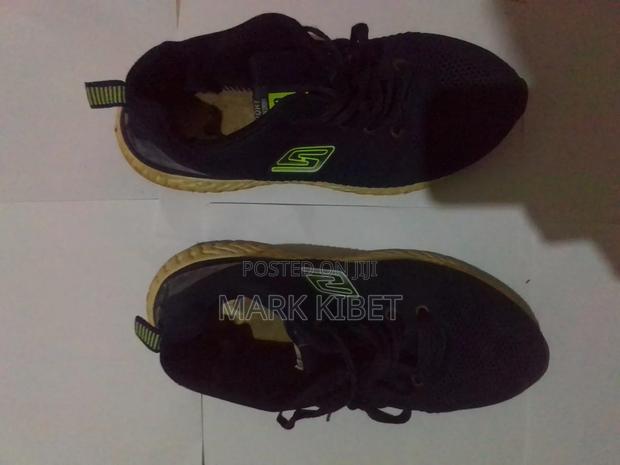 Cool and Comfortable Shoes - thumbnail 2