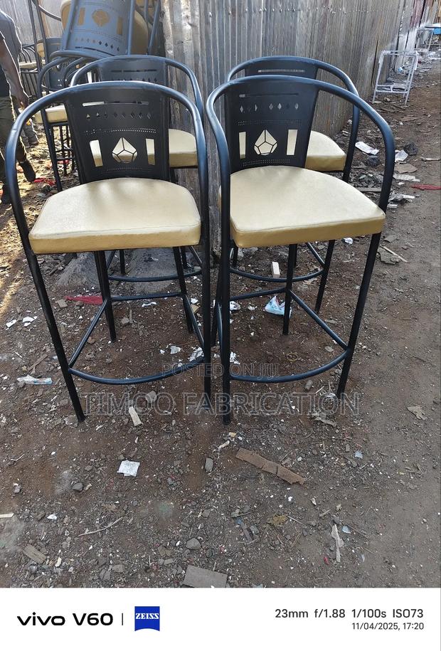 Restaurants High Stools  - thumbnail 2