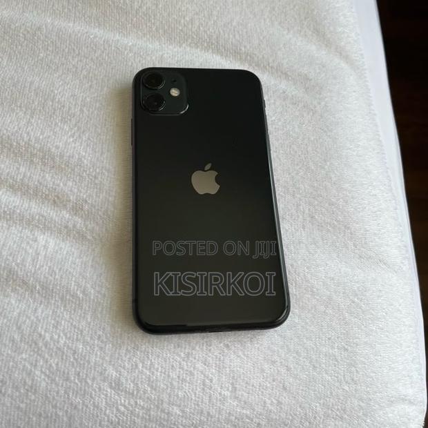 Apple iPhone 11 256 GB Black - main view