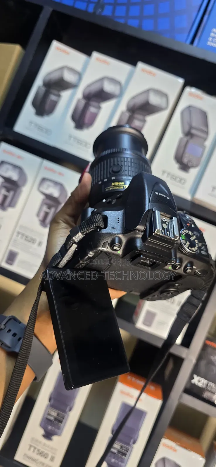 Used Nikon D5300 With 18-55mm Lens