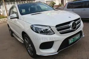 Mercedes-Benz GLE-Class GLE 350d 4MATIC 2018 White