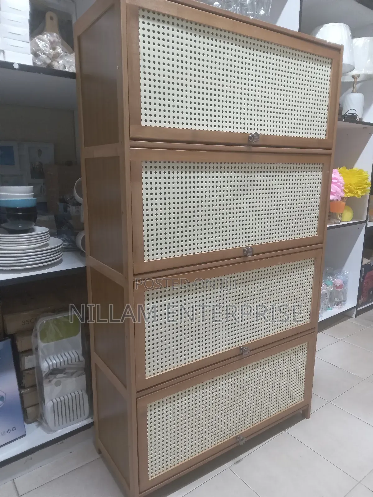 4 Tier Shoe Cabinet*