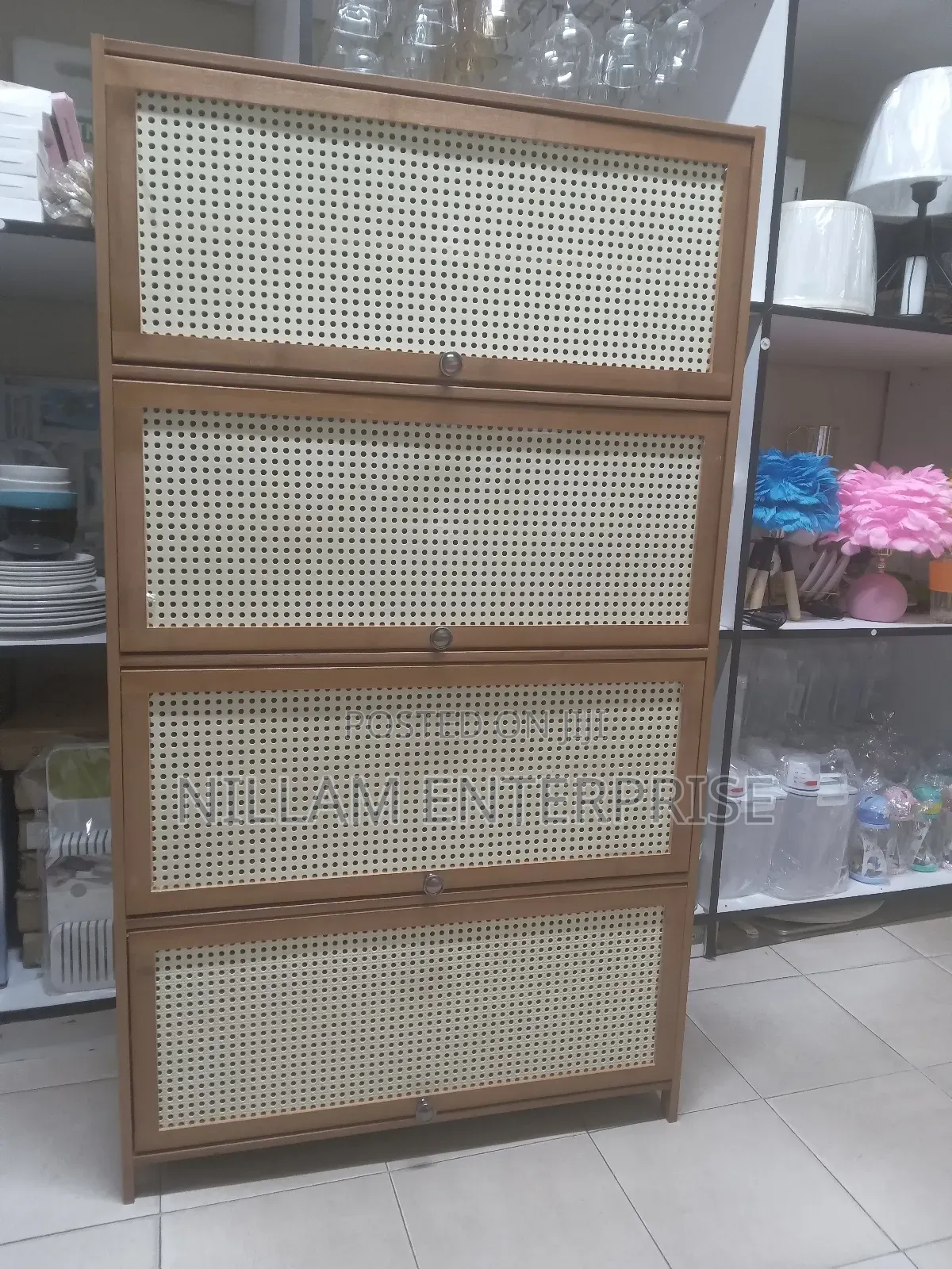 4 Tier Shoe Cabinet*
