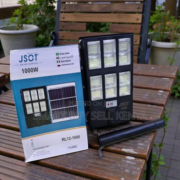 High Performance Waterproof 1000w Watts Solar Street Light - main view