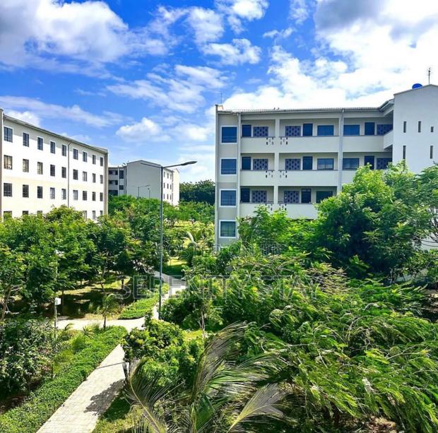 J C Serenity Stay - thumbnail 3