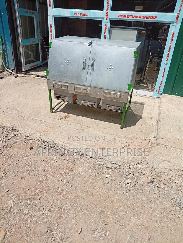 Commercial Charcoal Oven, Jiko Tatu - main view