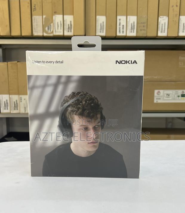 Nokia Wireless Headphones - main view