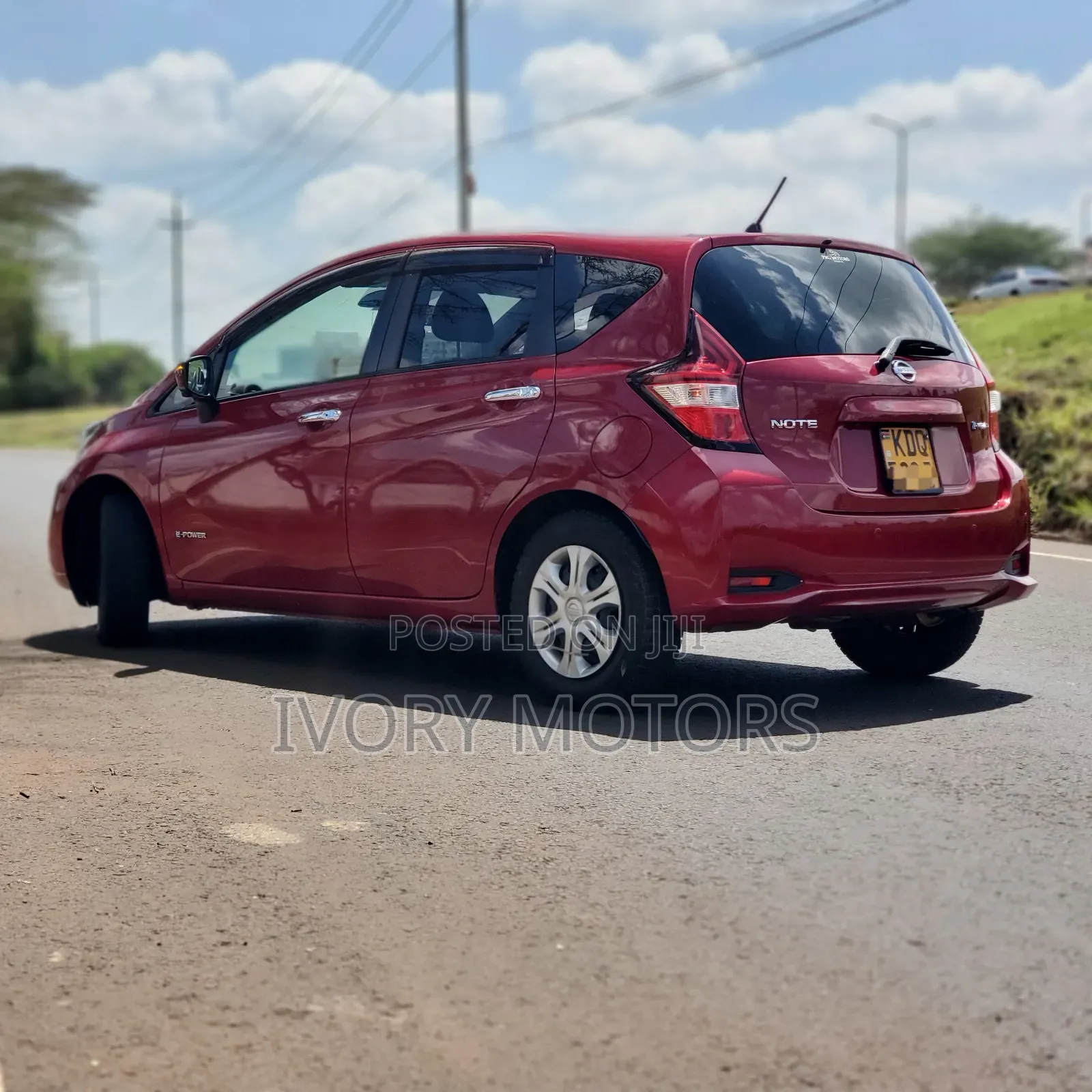 Nissan Note 2017 Burgundy