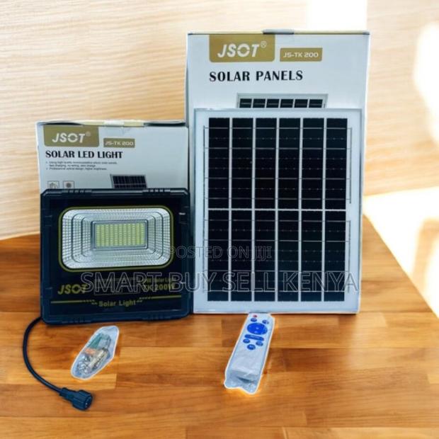 Quality Ensured Ip66 200w Watts High Power Led Solar Flood Light