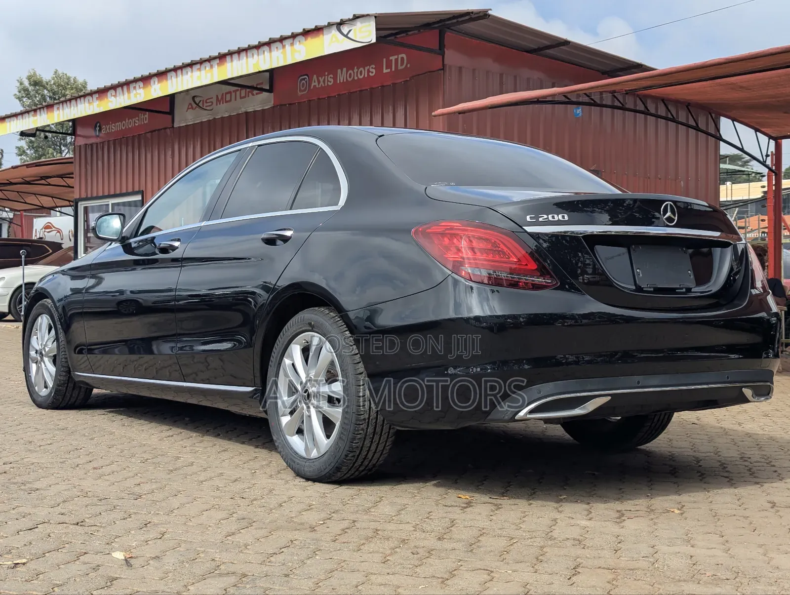 Mercedes-Benz C200 2018 Black