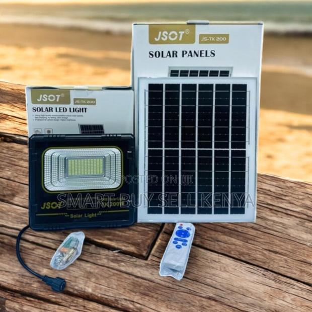 Top Quality Ip66 200w Watts High Power Led Solar Flood Light