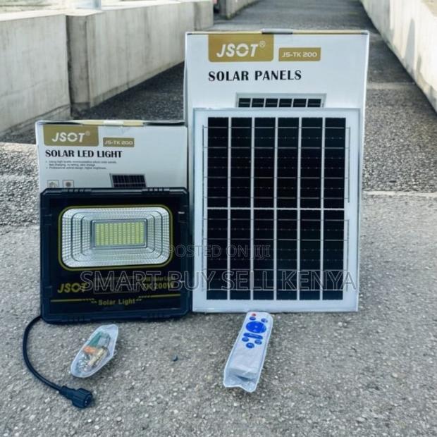 Easy Installation Ip66 200w Watts High Power Led Solar Flood Light