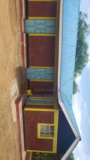 2 Bedroom Home,Separate Kitchen and 2 Other Single Room for Sale