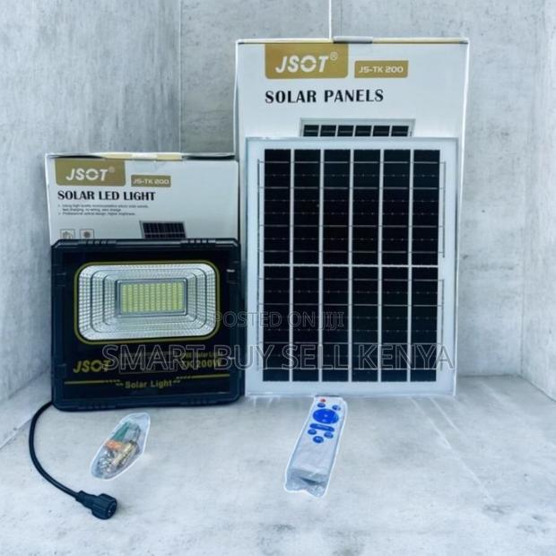 Ip66 Waterproof Rated 200w Watts High Power Led Solar Flood Light