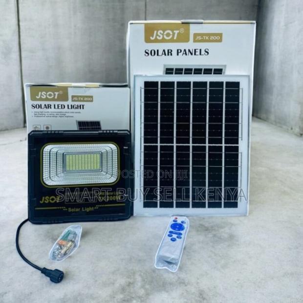 Reliable Performance Ip66 200w Watts High Power Led Solar Flood Light