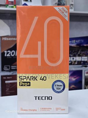 New Tecno Spark 40 Pro+ 128 GB White - main view