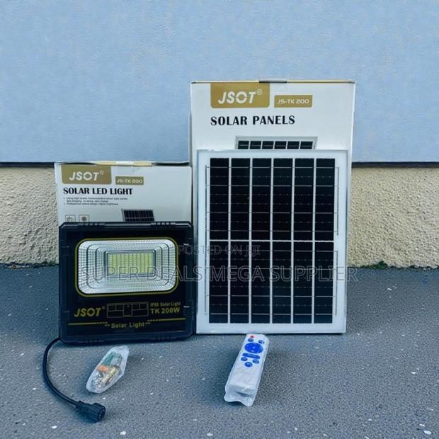 Quality Ensureddusk to Dawn 200w High Power Led Solar Flood Light