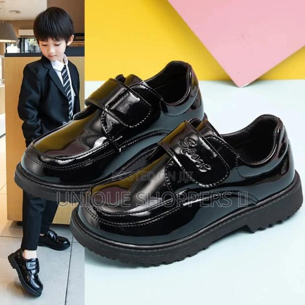 * *Boys Wetlook School Shoes* *