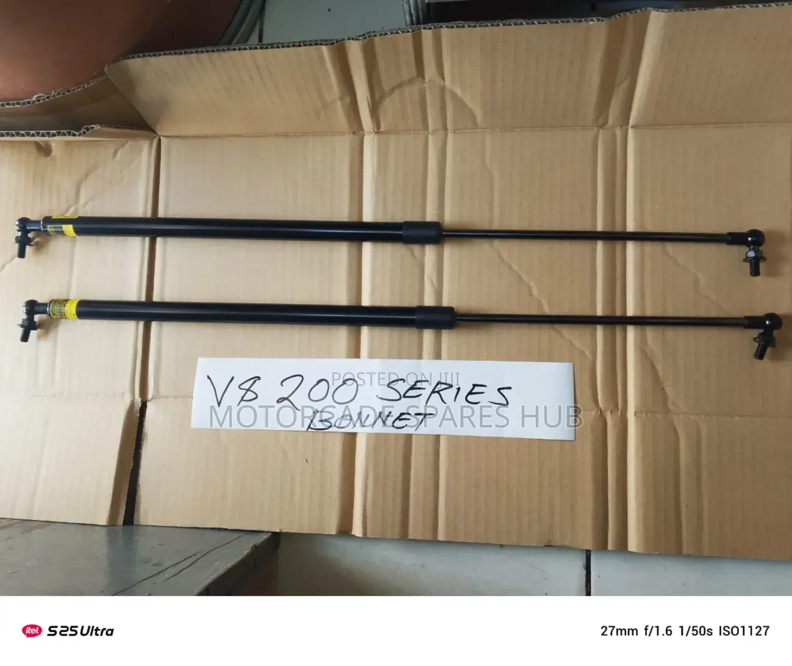 Lc 200 V8 Bonnet Shocks