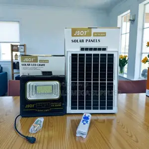 Reliable Quality Ip66 Dusk to Dawn 200w High Power Solar Flood Light