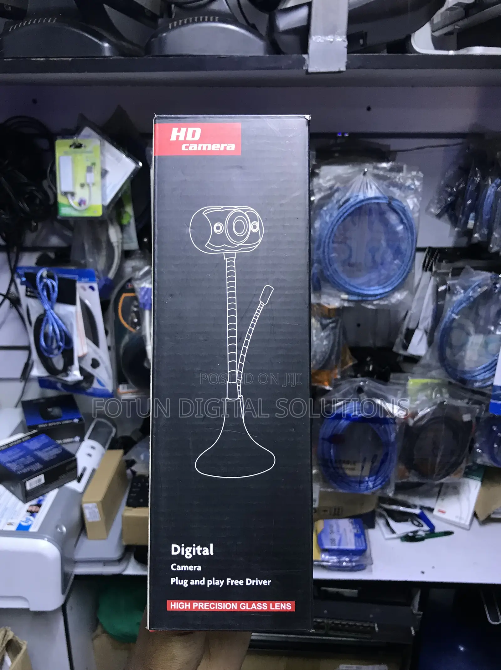 Full Hd Webcam: High-Grade Glass Optical Lens With Universal Stand