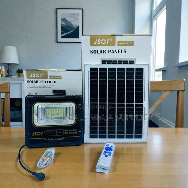 Easy Installation Dusk to Dawn 200w High Power Led Solar Flood Light