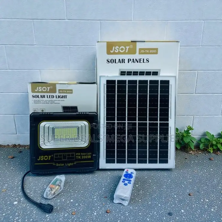Large Battery Ip66 Dusk to Dawn 200w High Power Led Solar Flood Light